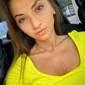 Meet your Posher, Lillie